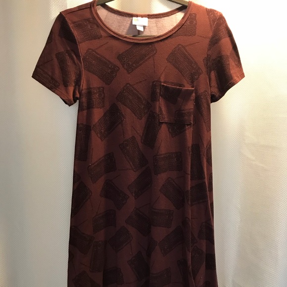 LuLaRoe Dresses & Skirts - LuLaRoe Maroon Radio Dress